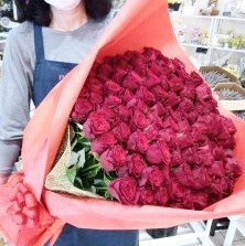 【男の花贈り】赤バラ１０８本の花束